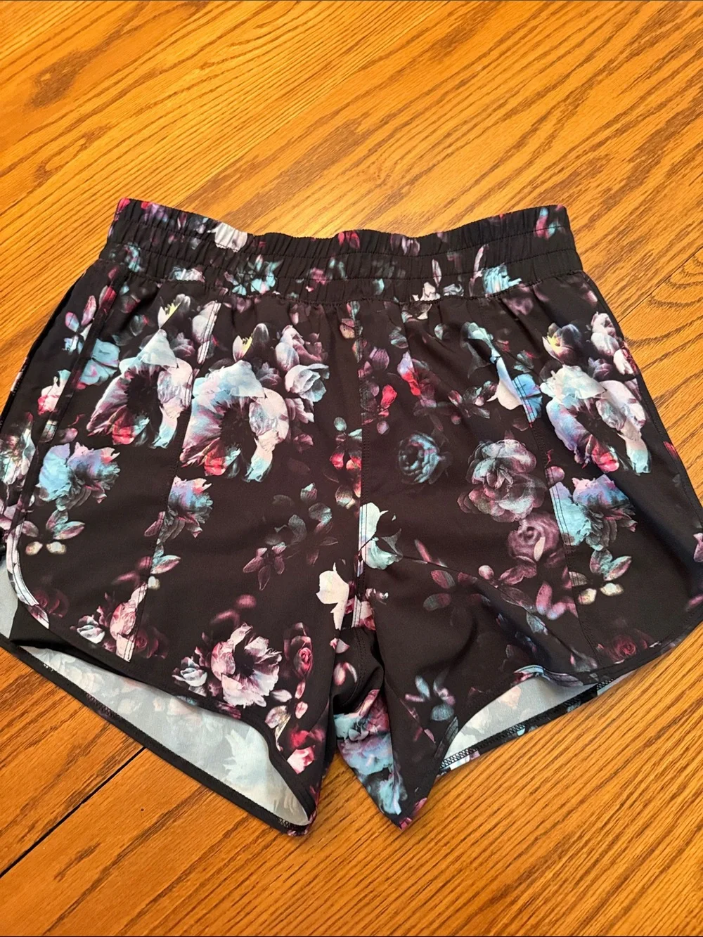 Avia Women’s running shorts size  S non smoking home, lot of 2